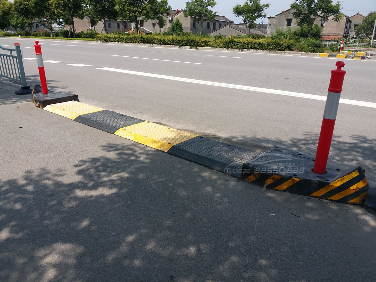 人行安全岛 优质橡胶减速垫 交通设施安全防护行人踏板